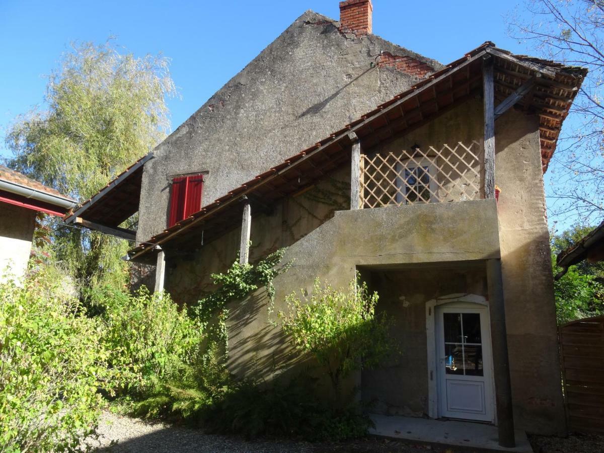 Apartamento La Belle D'Antan Saint-Bonnet-en-Bresse Exterior foto